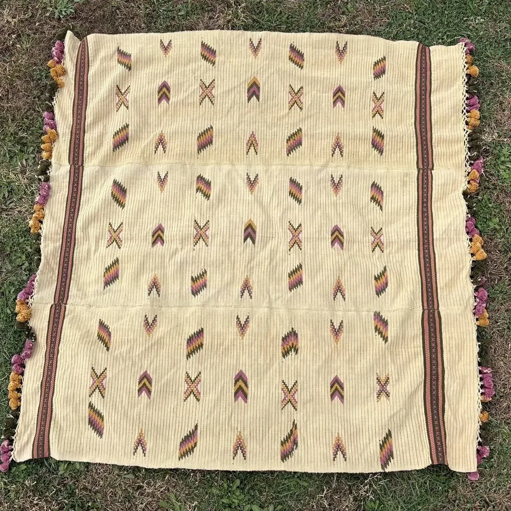 Vtg MCM Huge Zapotec Oaxaca Hand Woven Wool Geometric Blanket w/ Fringe 60x60